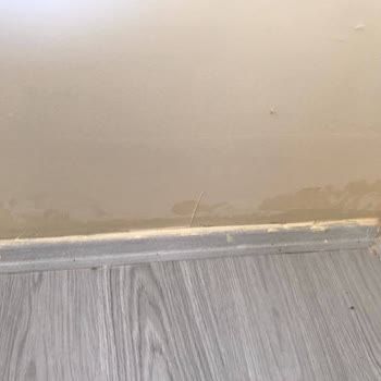 Prefabrik Evde Sürekli Su Alması Ve Dayanıklılık Sorunu