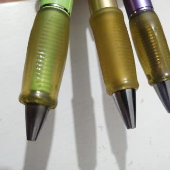 Serve Deep Kalemlerinin Silikon Kısımları Yapışkan Hale Geldi Ve Kullanılamaz