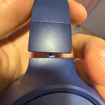 JBL 570BT Kulaklık Menteşesi Kendi Kendine Ayrıldı Ve Garanti Servisi Kullanıcı Hatası İddia Ediyor