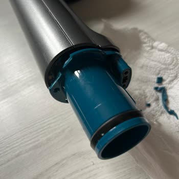 Philips 8000 Süpürge Bağlantı Noktasının Kırılması Ve Garanti Talebi