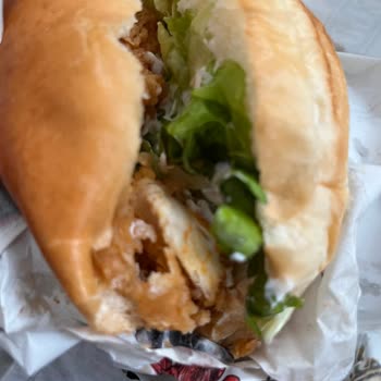 Migros Yemek’te Cajun Corner’dan Çiğ Tavuk Ve Bozuk Sos, İade Reddedildi