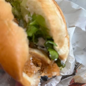 Migros Yemek’te Cajun Corner’dan Çiğ Tavuk Ve Bozuk Sos, İade Reddedildi