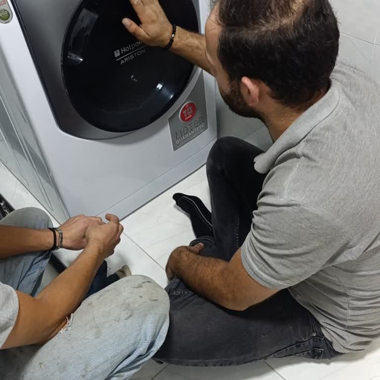 Tamir Ücreti Alınan Servisin Sorunu Giderememesi Ve Belge Vermemesi