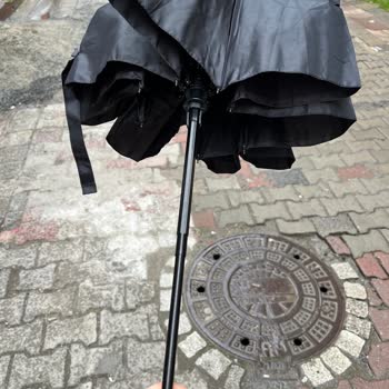 İlk Kullanımda Kırılan Şemsiye İçin İade Reddi Ve Personel Tavrı