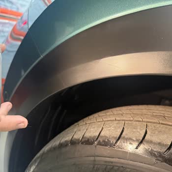 Yeni Opel Frontera’da Çizik Plastik Aksamların Ücretsiz Değiştirilmesi Talebi