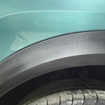 Yeni Opel Frontera’da Çizik Plastik Aksamların Ücretsiz Değiştirilmesi Talebi