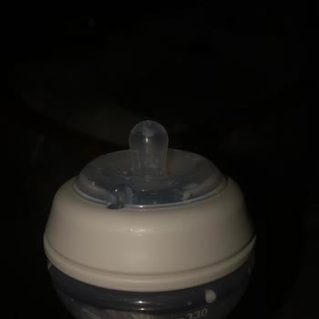 Biberon Uçları İçeri Çöküyor Ve Bebeğin Beslenmesi Zorlaşıyor