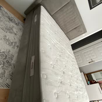 Garanti Bitmeden Çöken Yatak İçin Acil Servis Talebi