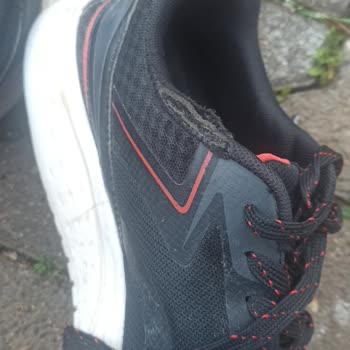 Kinetix Ayakkabısının 7 Ayda Yırtılması Ve İade Talebi