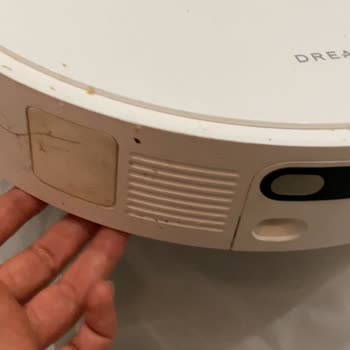 Temizlemeyen Robot Süpürge Serviste Suyla Geri Döndü Şimdi Çalışmıyor Ve İade İstiyorum