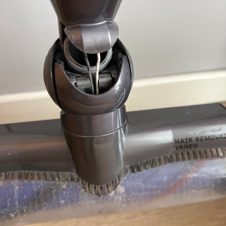 Dyson Motor Bar Başlığının Tekrar Kırılması Ve Garanti Dışı Çözüm Talebi
