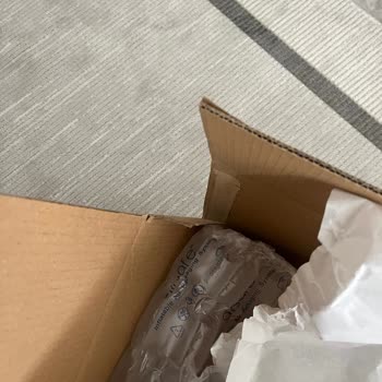 Dyson Servis Hatası: Ürün Hasarlı Ve Orijinal Kutusu Olmadan İade Edildi