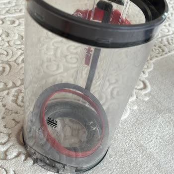 Dyson Süpürgemin Sızdırmazlık Halkası Çıkıyor, Garanti Kapsamında Ücretsiz Onarım Talebi