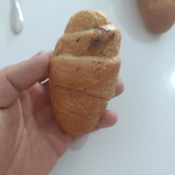 UNO Kruvasan Çikolata Dolgusu Az Ve Ambalaj Bilgisi Yanıltıcı