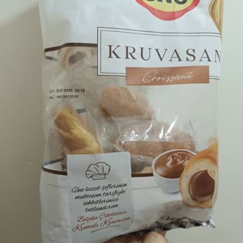 UNO Kruvasan Çikolata Dolgusu Az Ve Ambalaj Bilgisi Yanıltıcı