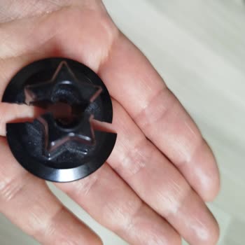 Bosch Süpürge Filtre Dişli Kısa Sürede Kırıldı, Ücretsiz Değişim Talebi