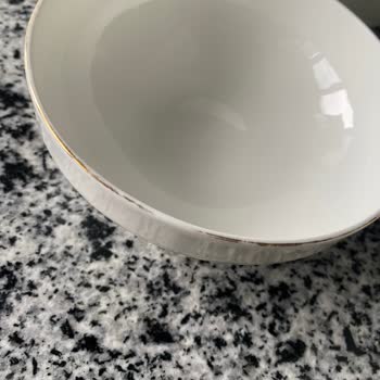 Kısa Sürede Renk Kaybı Ve Çizik Çelik Tencere, Yemek Takımı Ve Çatal-Bıçak Seti İçin Değişim Talebi