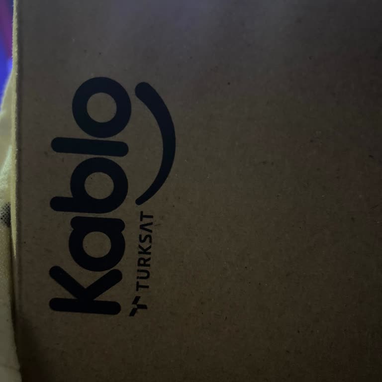 Modemi Teslim Etmek İçin Gittiğim Şube Kapalı, Kargo Ücretini Şirket Ödemiyor