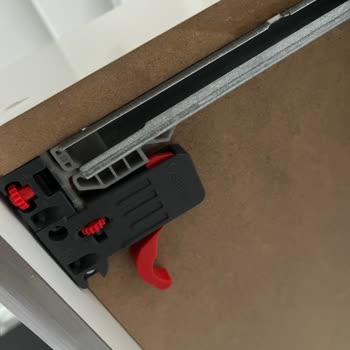 Samet Teleskopik Çekmece Rayı Tırnak Parçası Kırıldı, Yedek Parça Talebi