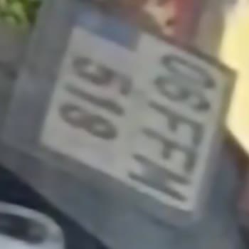 Trendyol GO Kuryesinin Kaldırımda Motosiklet Sürmesi Trafik İhlali