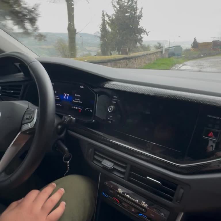 Volkswagen Tiguan Multimedya Ekranı Arızası İçin Garanti Tamir Talebi