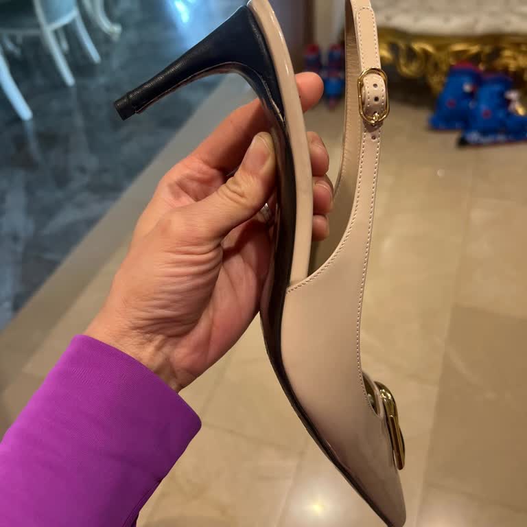 Dolce & Gabbana Stiletto Ayakkabısında Kısa Sürede Aşınma Ve Beymen’in Destek Vermemesi