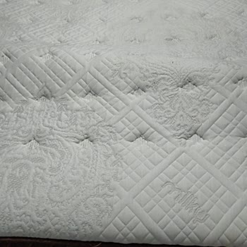 Garanti Kapsamındaki Yatak Ve Köşe Takımında Çözüm Bekliyorum