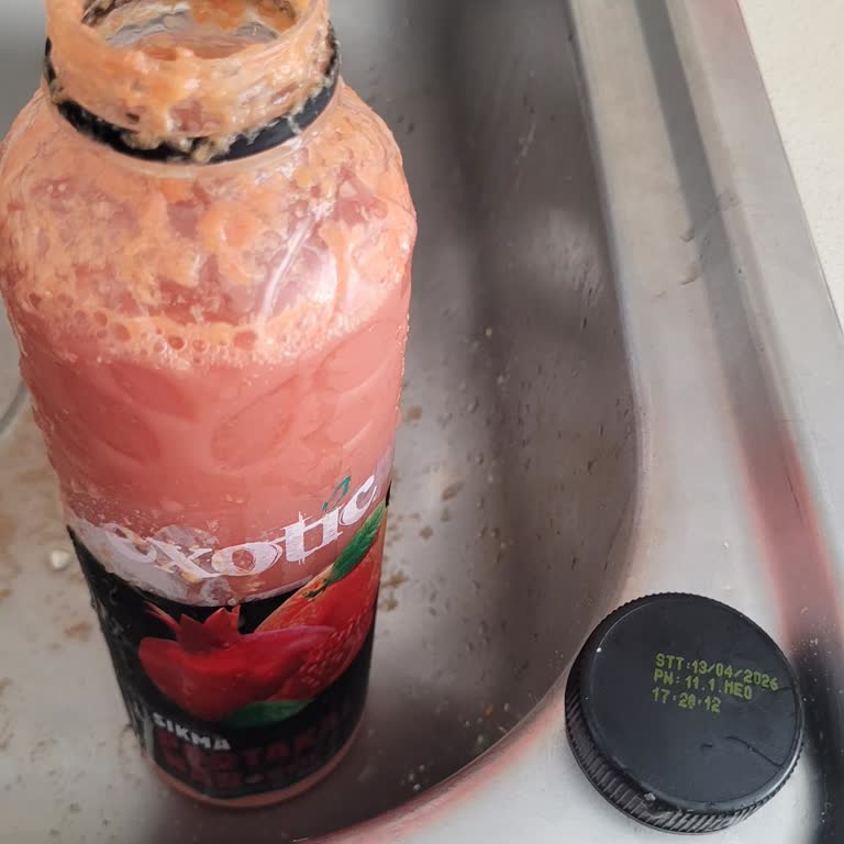 Geçmemiş Tarihli Meyve Suyu Patladı Ve Hijyen Endişesi Yaratıyor