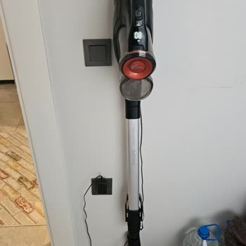 Philips SpeedPro Max Süpürge Kendi Kendine Çalışıyor, Garanti Kapsamında Ücretsiz Tamir Talebi