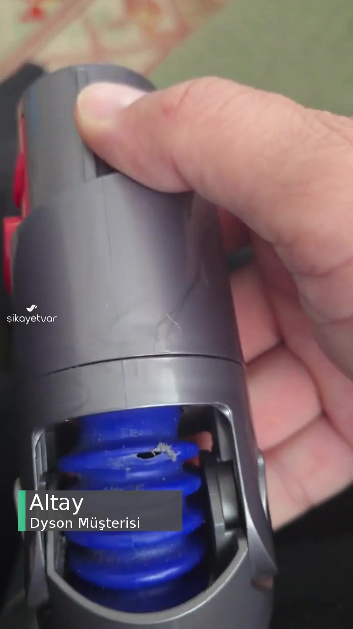 Dyson V12 Lazer Başlık Eklem Hortumu Hatalı Ürün videonun kapak resmi