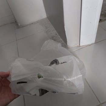 Aşırı İnce Poşetler Nedeniyle Ürünlerim Yırtıldı