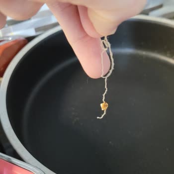 Migros Granola Paketi İçinde İplik Bulunması Hijyen Sorunu