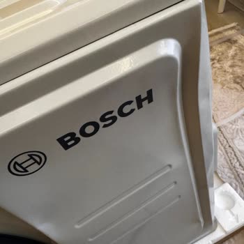 Teslim Edilen Klima Dış Ünitesi Hasarlı: Yeni Ürün Veya Tam İade Talebi