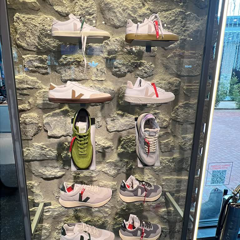 Aynı Ayakkabıda 6.000 TL Fiyat Farkı Ve Kayıp Ürün, Müdürün Saygısız Davranışı