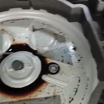 Skoda Kodiaq Bagaj Havuzuna Paslı Su Biriktirmesi
