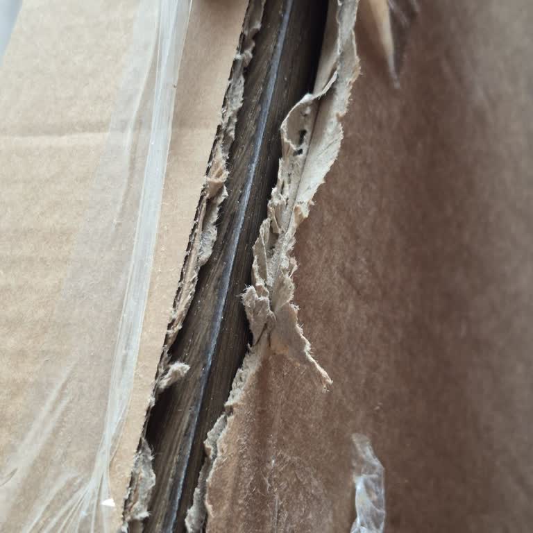 Hasarlı Orta Sehpa Teslimatı Ve Acil Çözüm Talebi