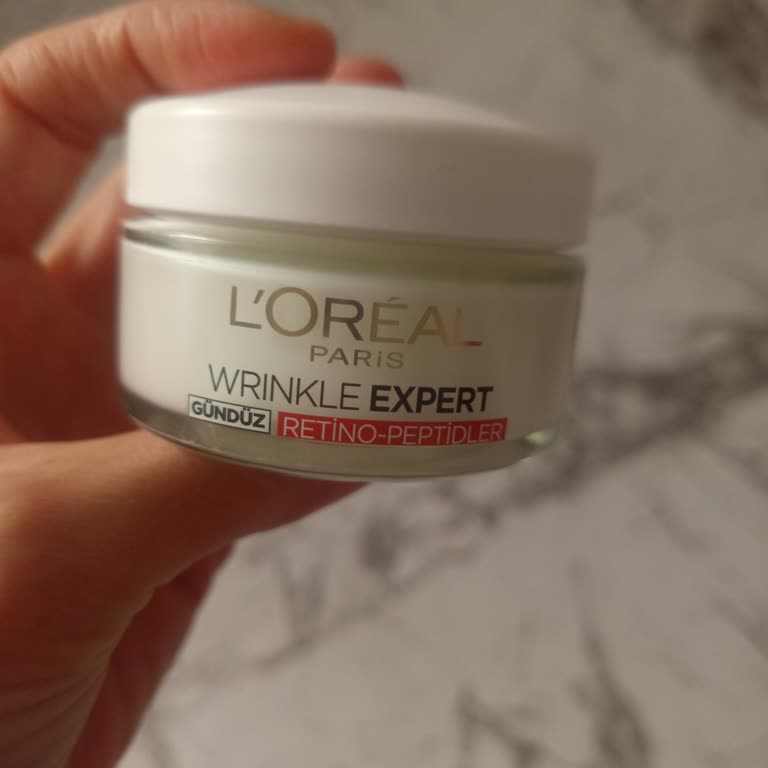 L'Oreal Paris Wrinkle Expert Kreminin Beyaz Soyulma Sorunu
