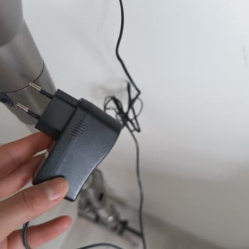 Şarj Kablosu Aşırı Isınan Onvo Süpürgeye Destek Bulamayan Müşteri Şikâyeti