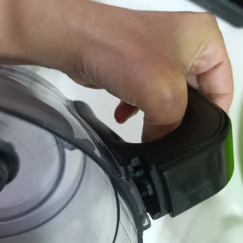 Karaca Robotunda Kulp Ani Kırıldı, Ücretsiz Parça İstiyorum