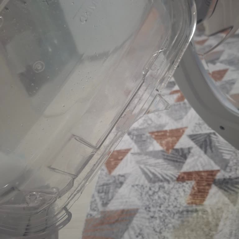 Hoover Kurutma Makinesinde Su Kapak Kırıldı, Garanti Kapsamında Değişim Talebi