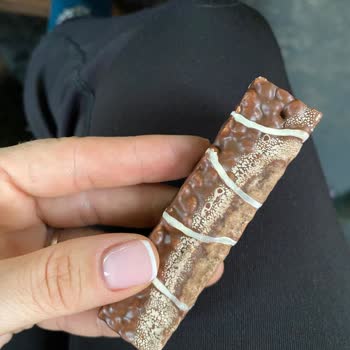 Ülker Piko Çikolatası Son Kullanma Tarihine Rağmen Kötü Koku Ve Bozulma