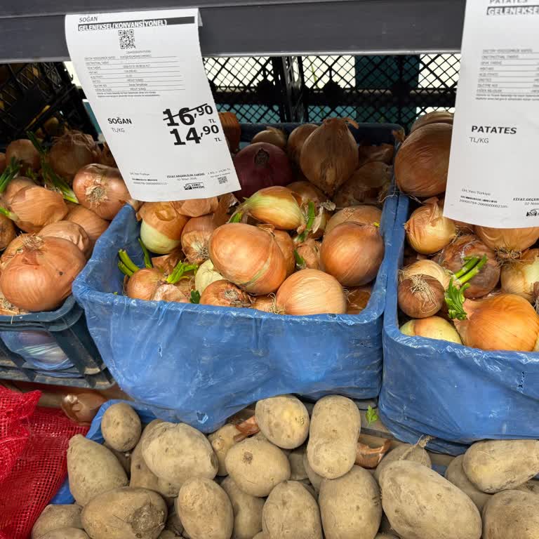 A101 Sancaktepe Şubesinde Çürük Soğan Ve Patates Sorunu