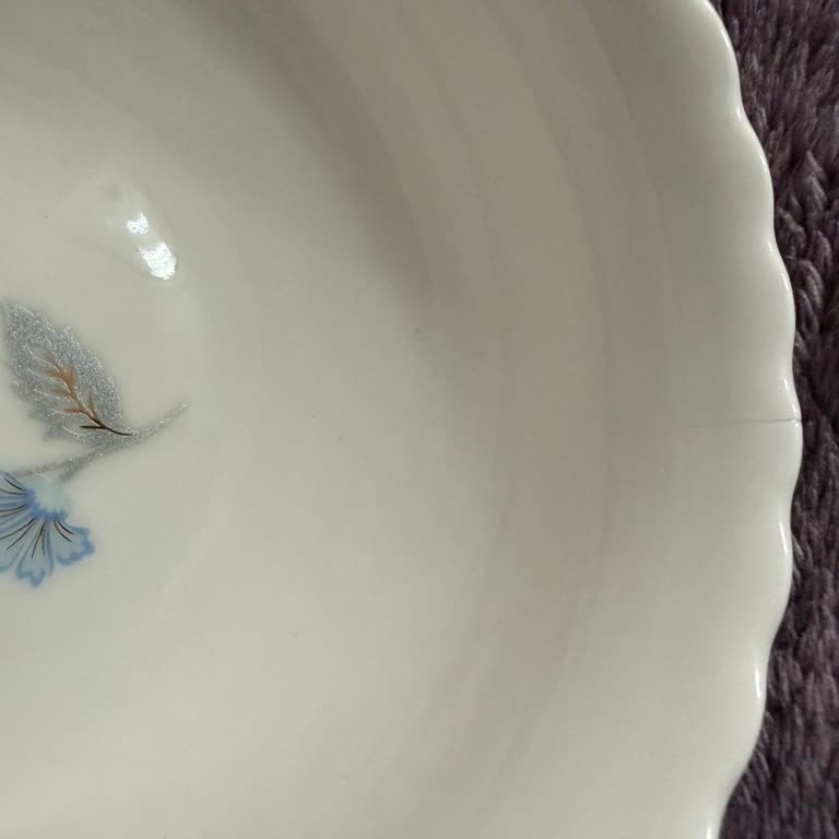 30 Bin TL'lik Olimpos Yemek Takımında Kırık Parçalar Ve Cevapsız Şikayet