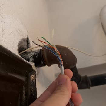 Fiber Kurulumunda Mevcut Kablom Kesildi, Şirket Çözüm Sunmadı