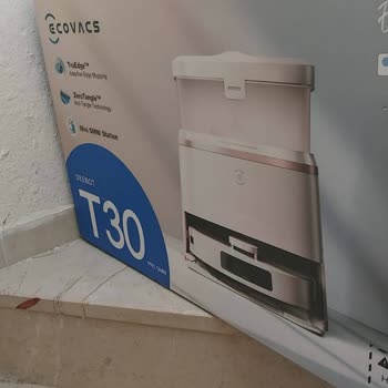 Media Markt'tan Sıfır Sözüyle Gelen Kullanılmış Robot Süpürge Mağduru