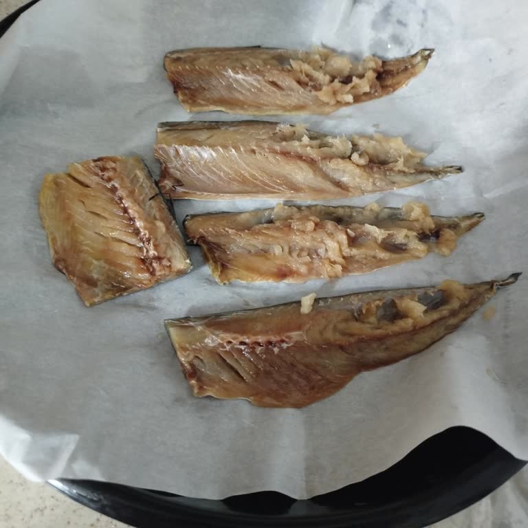 BİM Yenikent Şubesinde Bayat Uskumru Balığı, Açıldıktan Sonra İade Reddedildi