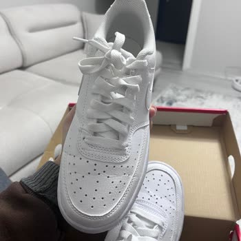 Satın Alınan Nike Ayakkabının Kısa Sürede Sıkması Ve Kırılması Nedeniyle İade Talebi