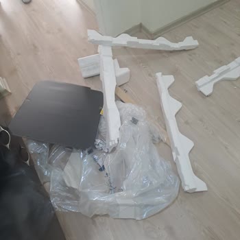 Hoover Yetkili Servisinin Saygısız Davranışı Ve Temizlik İhmaline Şikayet