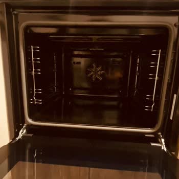 Siemens Ankastre Fırında Paslanan Paslanmaz Parçalar Sağlık Korkusuna Yol Açıyor