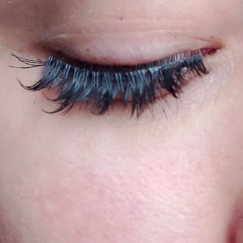 Mıknatıslı Kirpik Setinde Doğal Ve Hafif Olmadığı İddiası Üzerine İade Talebi